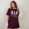 maroon shirt